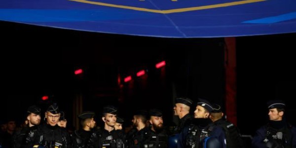 澳门百家乐平台-4000警力+3任元首共捍“团结”，法以之战仍出乱子