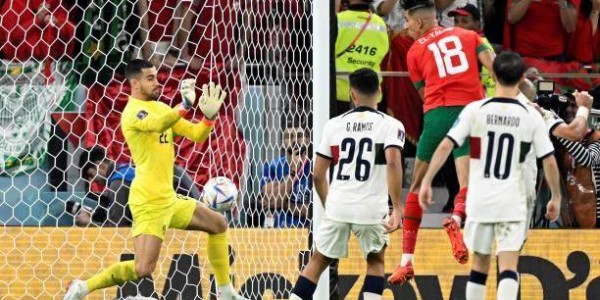 澳门真人百家乐-出击失误丢致命一球，葡萄牙国门关键时刻再掉链子