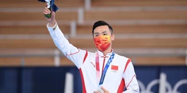 “四朝元老”董栋东奥摘银 “传奇”的时代要结束了？